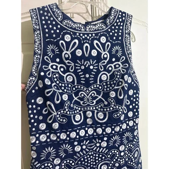 Alice + Olivia Blue and White Mini Dress - Picture 6 of 13